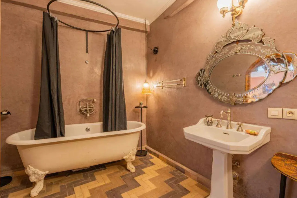 Riad Yamina52