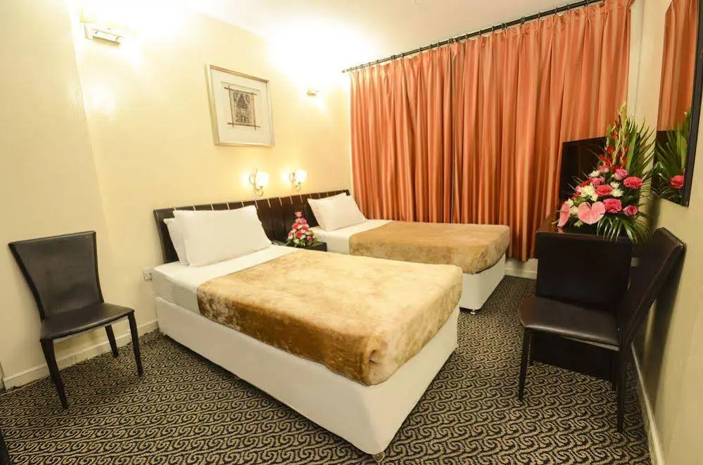 Royal Prince Hotel
