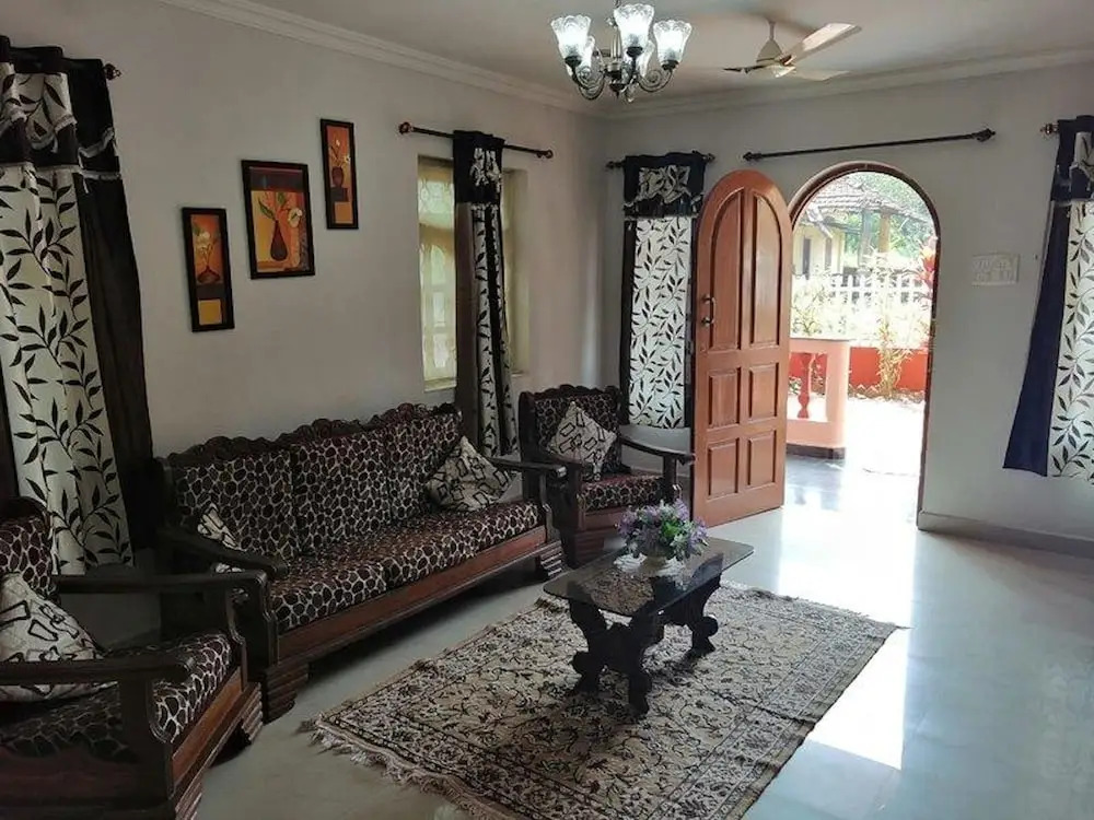 Veeniola Apartment - Stay in Goa