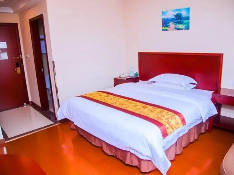 GreenTree Inn Shanghai MinHang District PuJiang Town JiangYue Road Metro Station Hotel