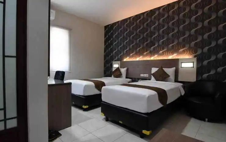 Pavilion Hotel