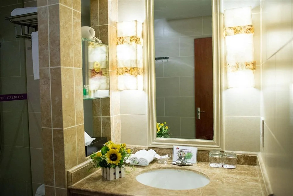Junius Boutique Hotel