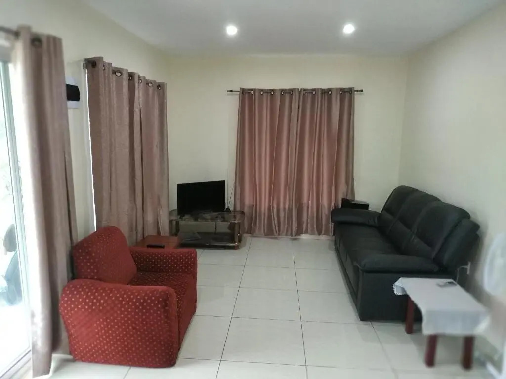 Kuinis Guesthouse