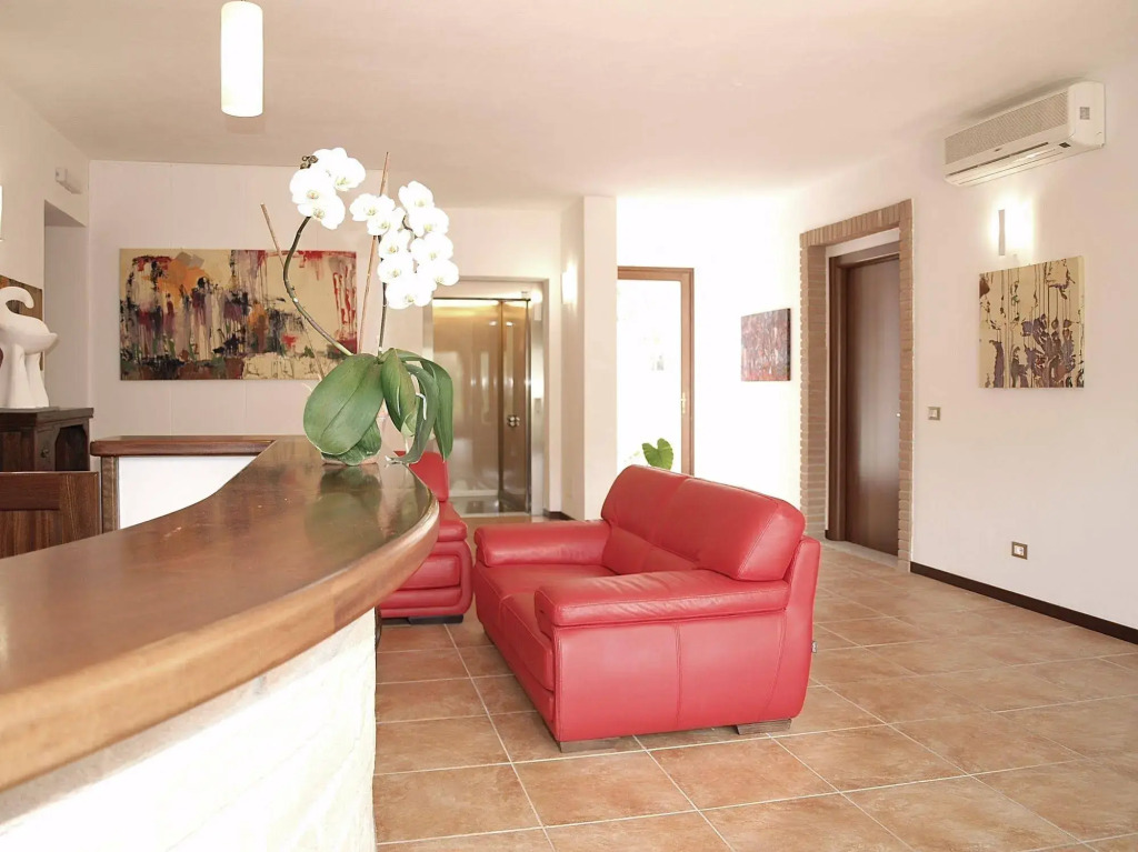 Residenza Locci - Rooms & Apartments