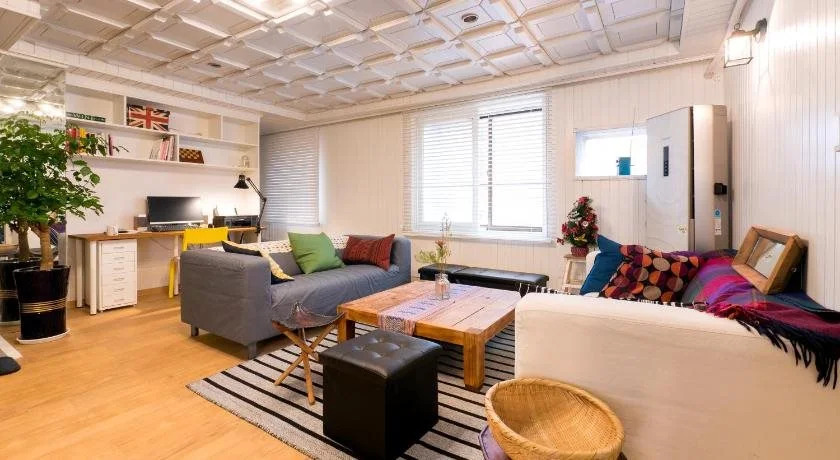 Brownie Guesthouse Hostel