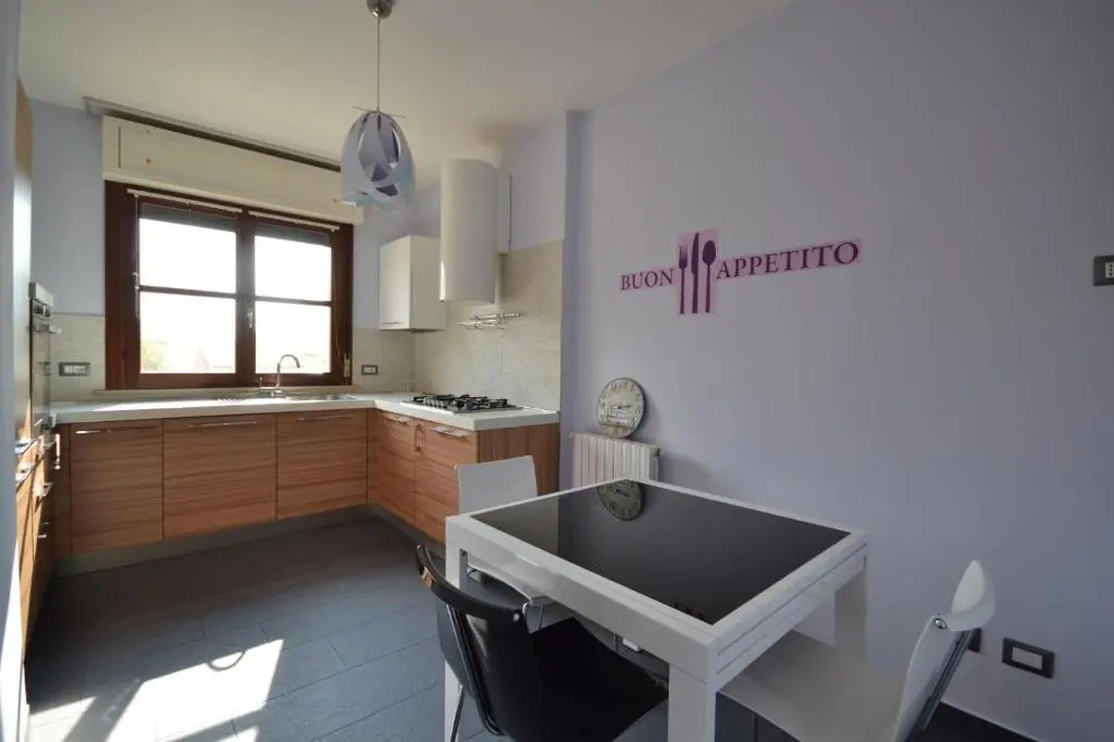Chicco Apartment Small Business