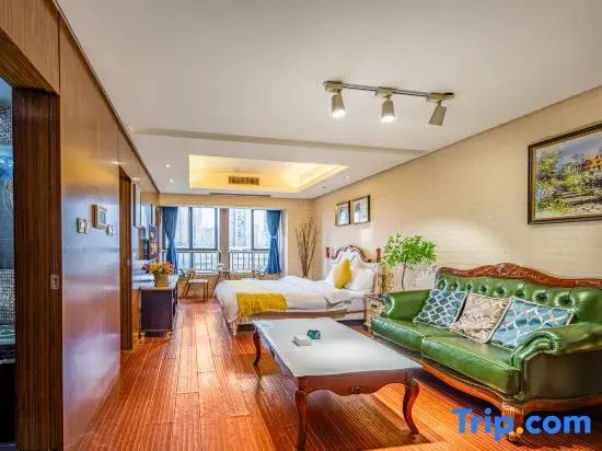 Strawberry Homestay (Vientiane City Branch)