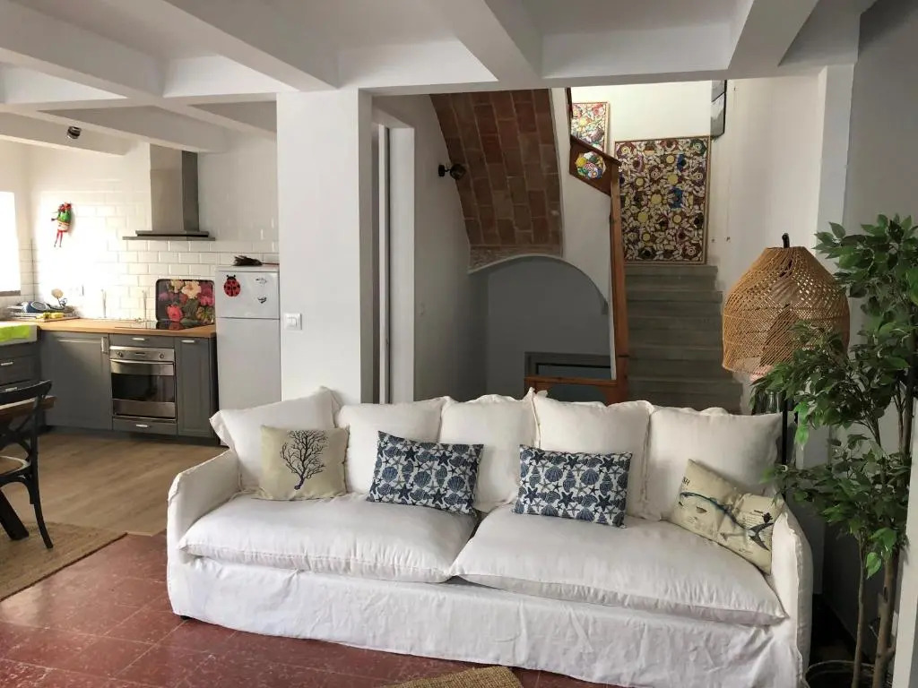 Big family house in the Center of el port de la selva