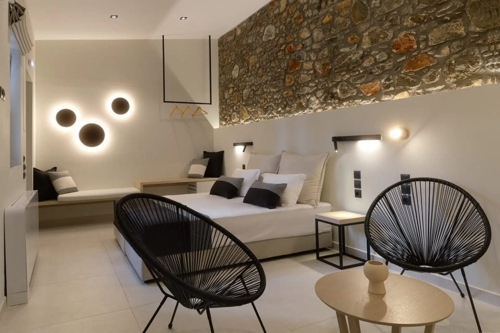 Zaira Hotel