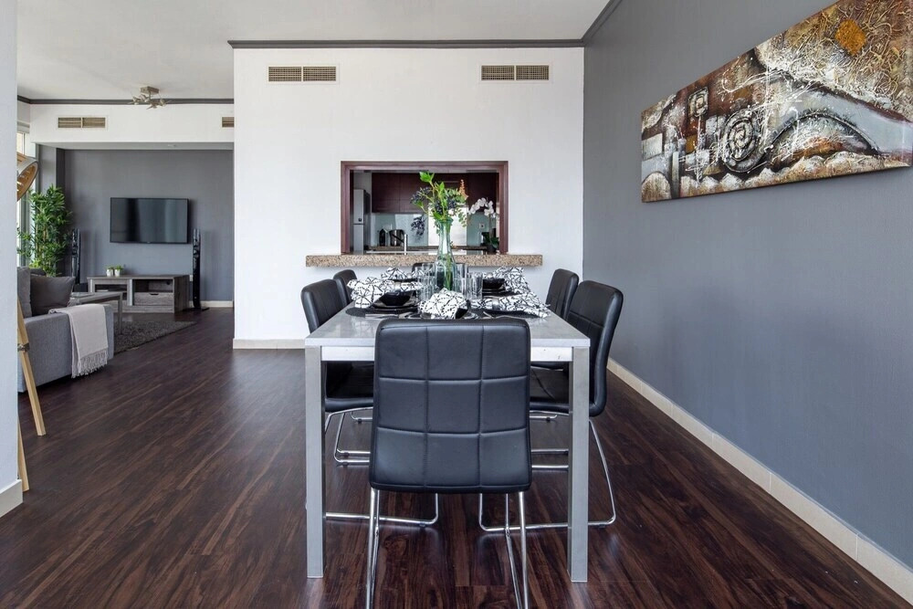 Deluxe 2B apartment close to Burj Khalifa