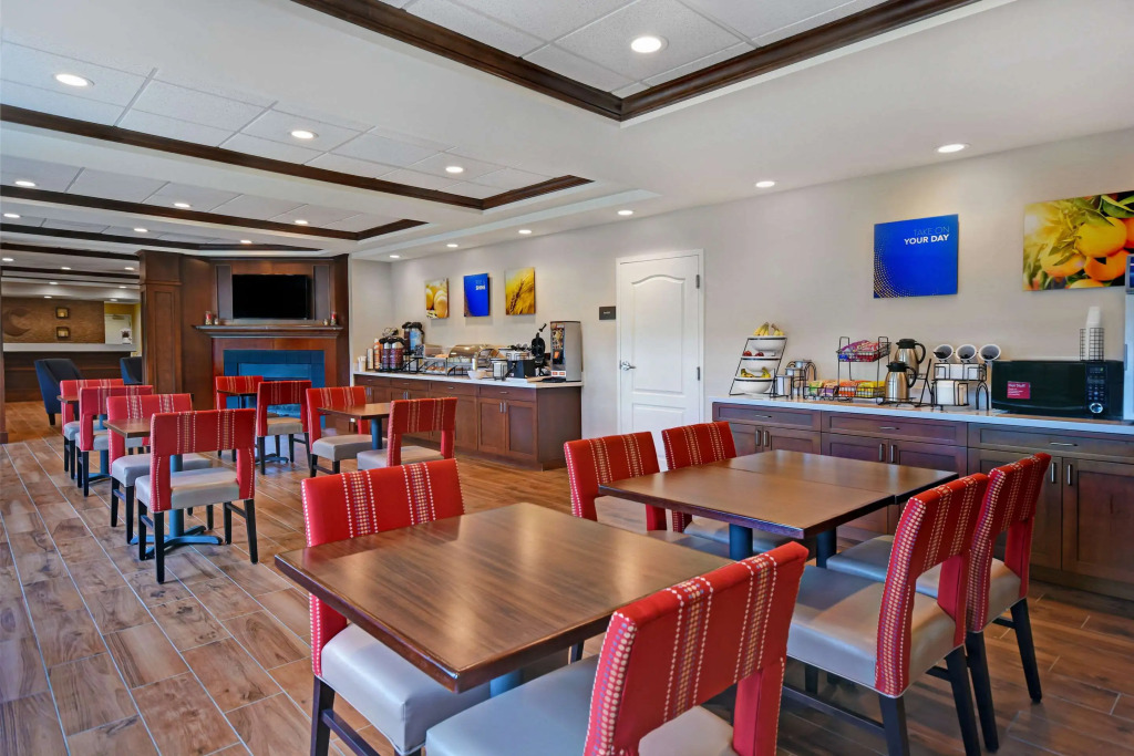 Comfort Inn & Suites Wilton
