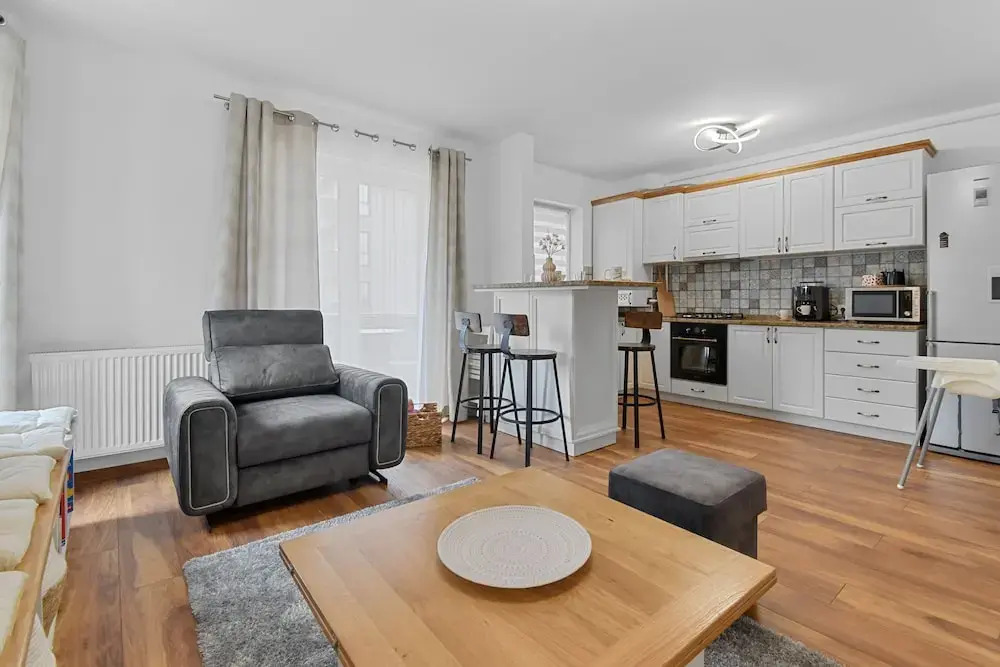 Karina 2BDR Apartment