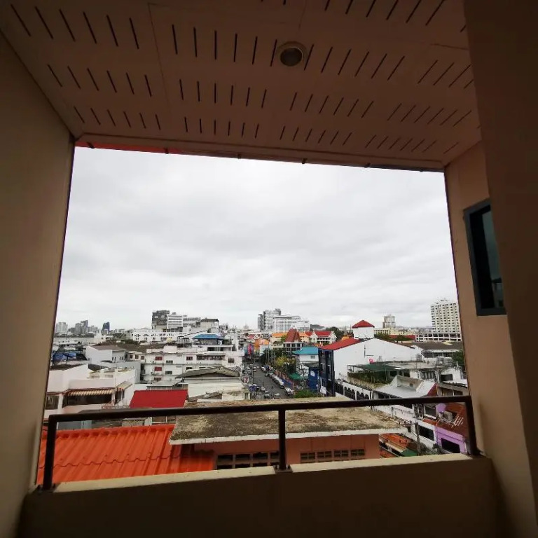 OYO 128 Kkinn South Pattaya Hotel