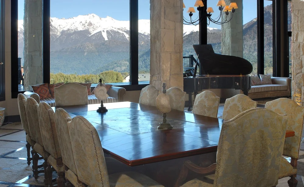 Incredible Villa in Arelauquen Golf LM10