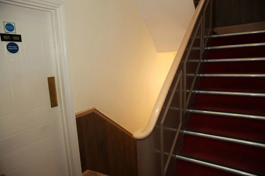 Holland Court Hotel