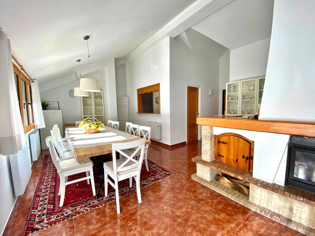 Sol Ski V Atic, apartamento para 12 en Canillo, muy cerca de Sector Tarter