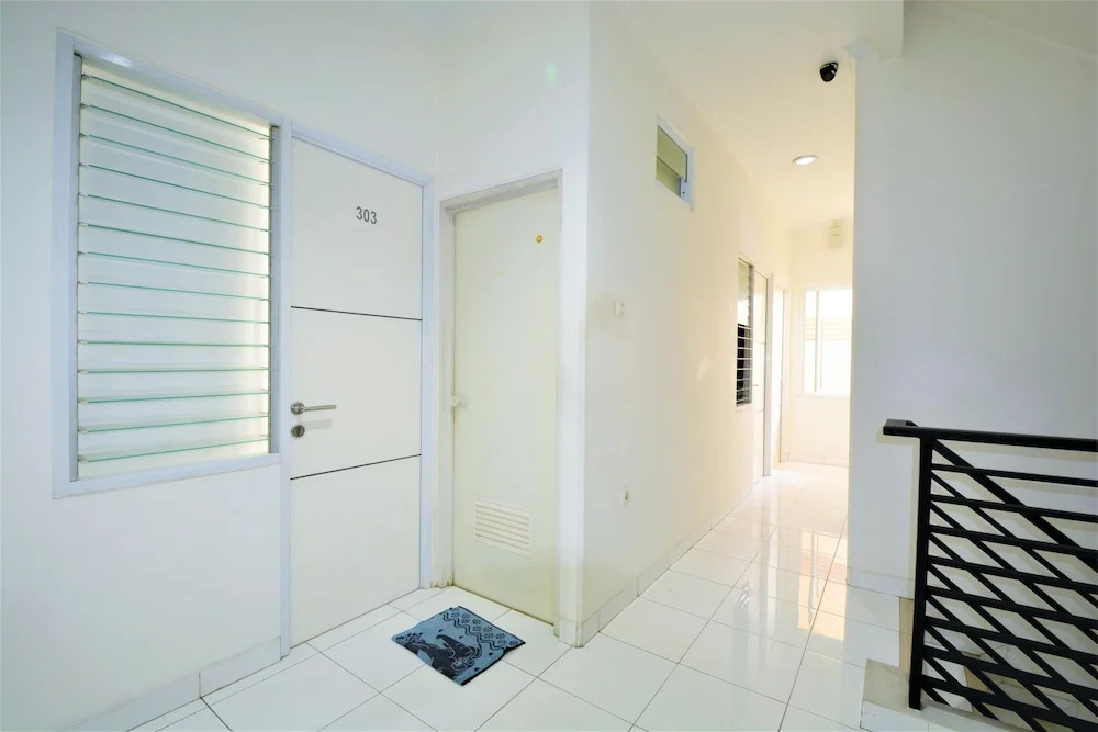 ZEN Rooms Basic Sunter Agung Utara Syariah