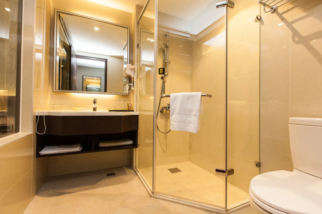 Holiday Inn Express Kaohsiung Love River by IHG