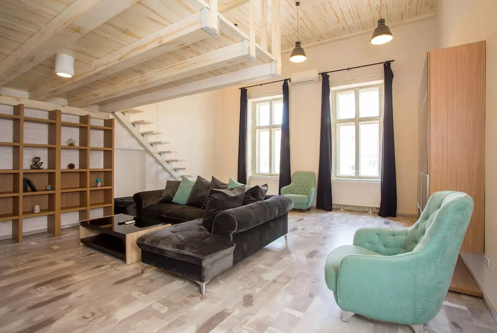Cathedral Apartment