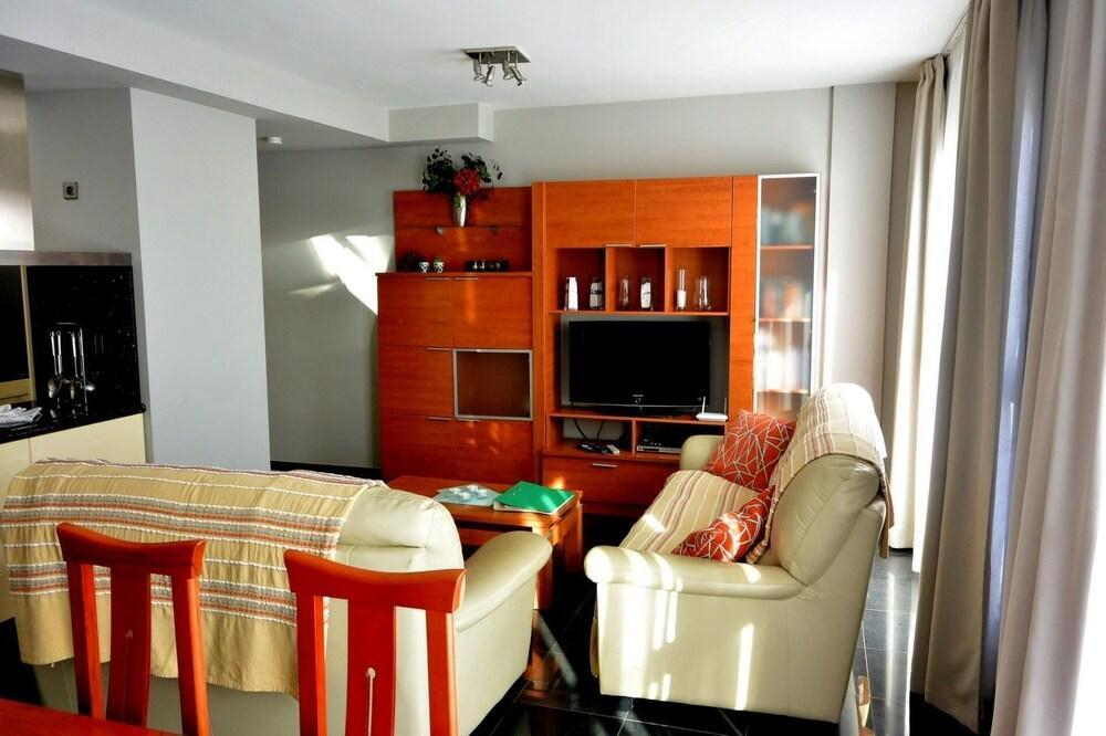 Beach Apartment Marfolin 30 - Rnu 88890