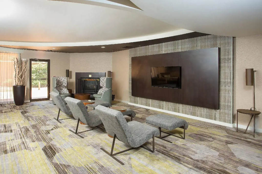 Courtyard by Marriott Boston Westborough