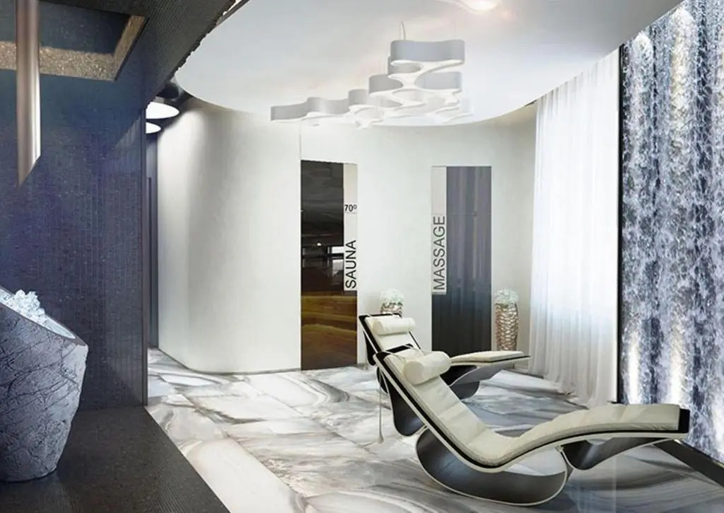 Royal Tower Luxurious Smart Residence (1)