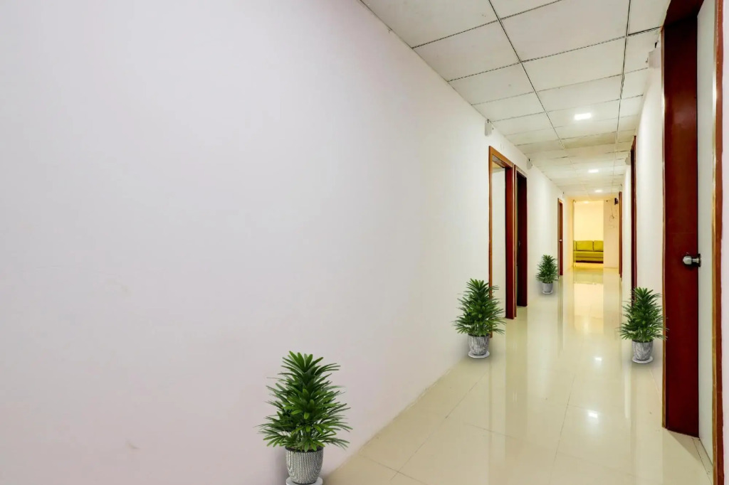OYO Flagship 70173 Hotel Cozy Rooms