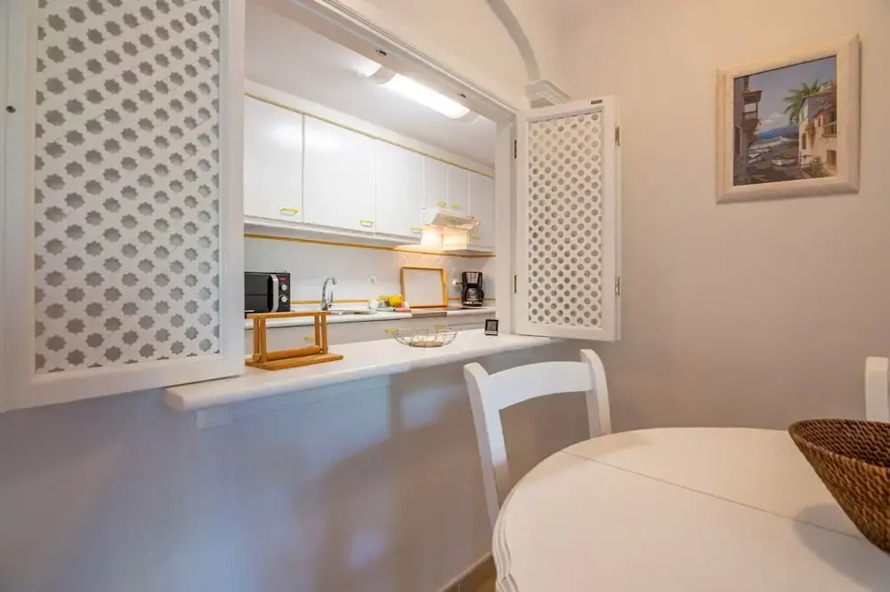 Golf & Riverside Apartment in Isla Canela