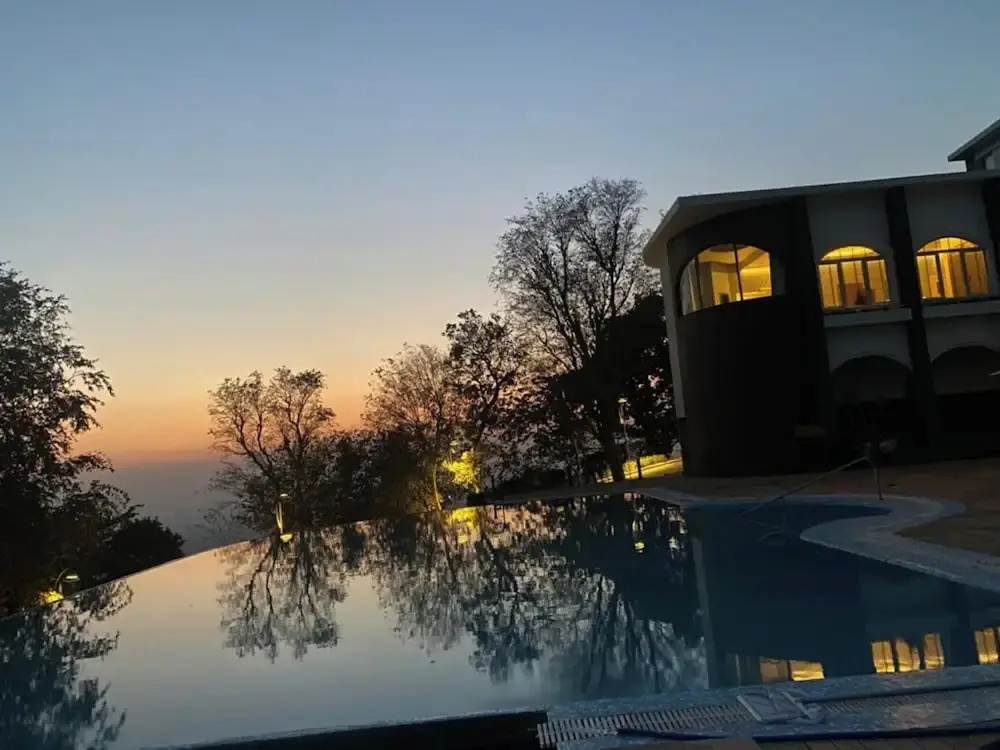 A Majestic Luxurious Villa Overlooking The Ganges