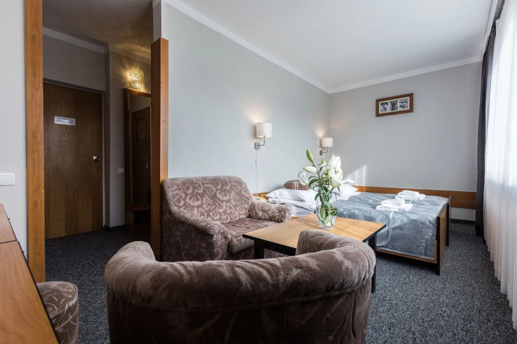 Hotel Helios nowy BASEN ! Zakopane, centrum - tylko 300m od Krupówek