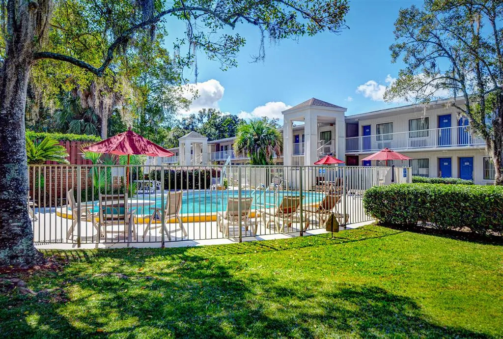 Motel 6-Tallahassee, FL - Downtown