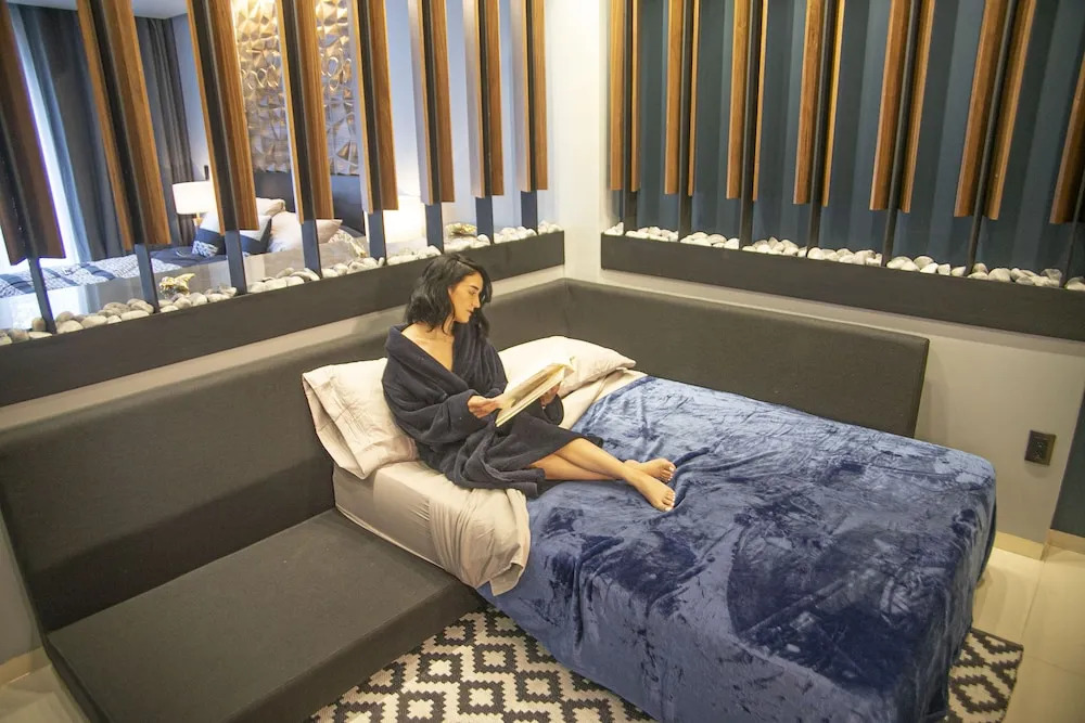 Suites Kepler