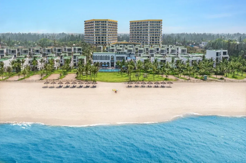 Royal Beachfront Villas & Spa Danang
