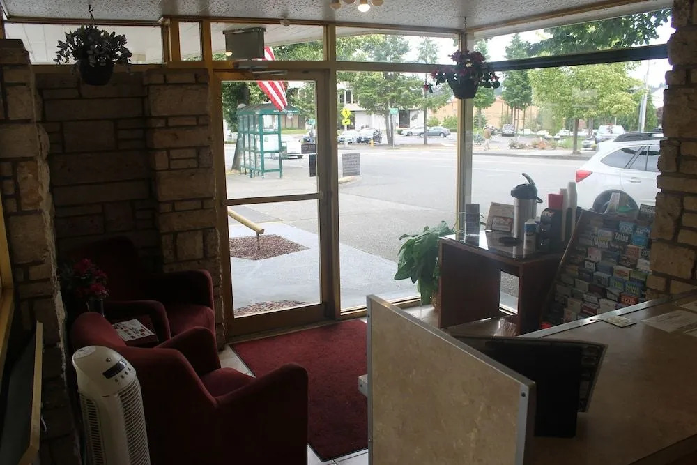 Olympia Inn