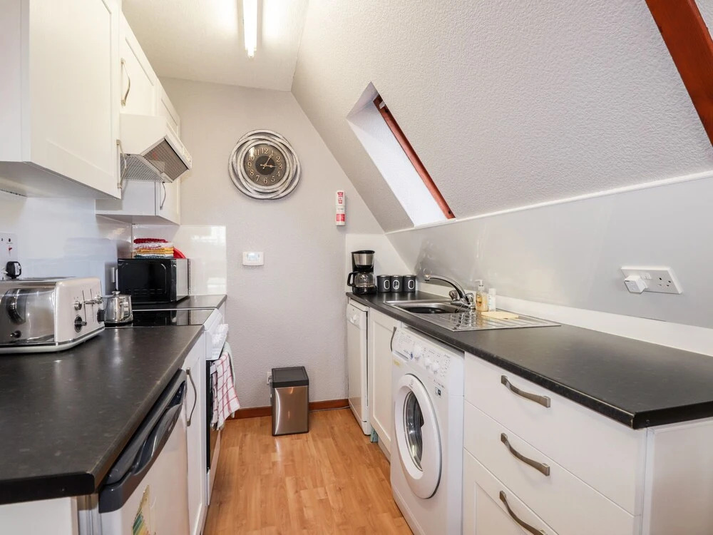 Larchfield Chalet 2