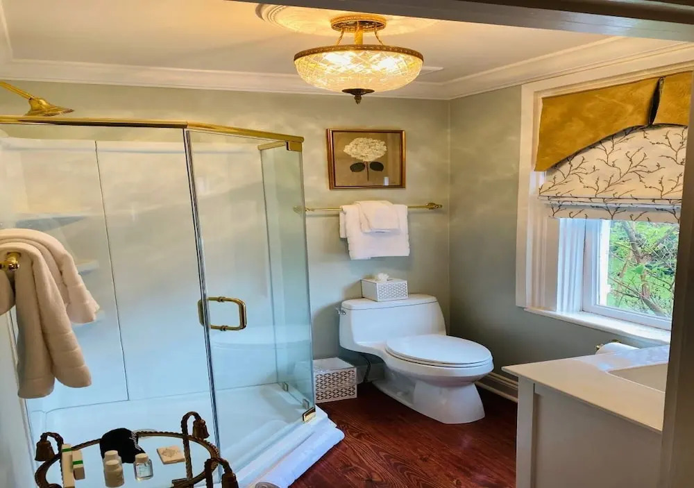 Linden - A Historic Bed and Breakfast
