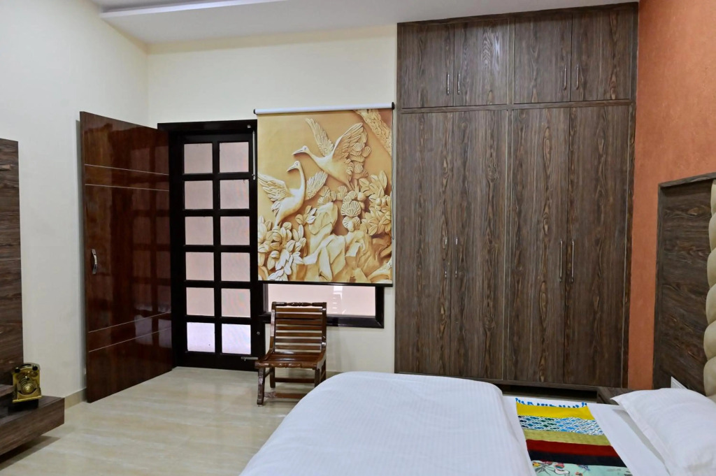 Ideal Home stay