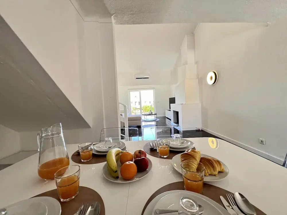 Albufeira Stylish 3 by Homing