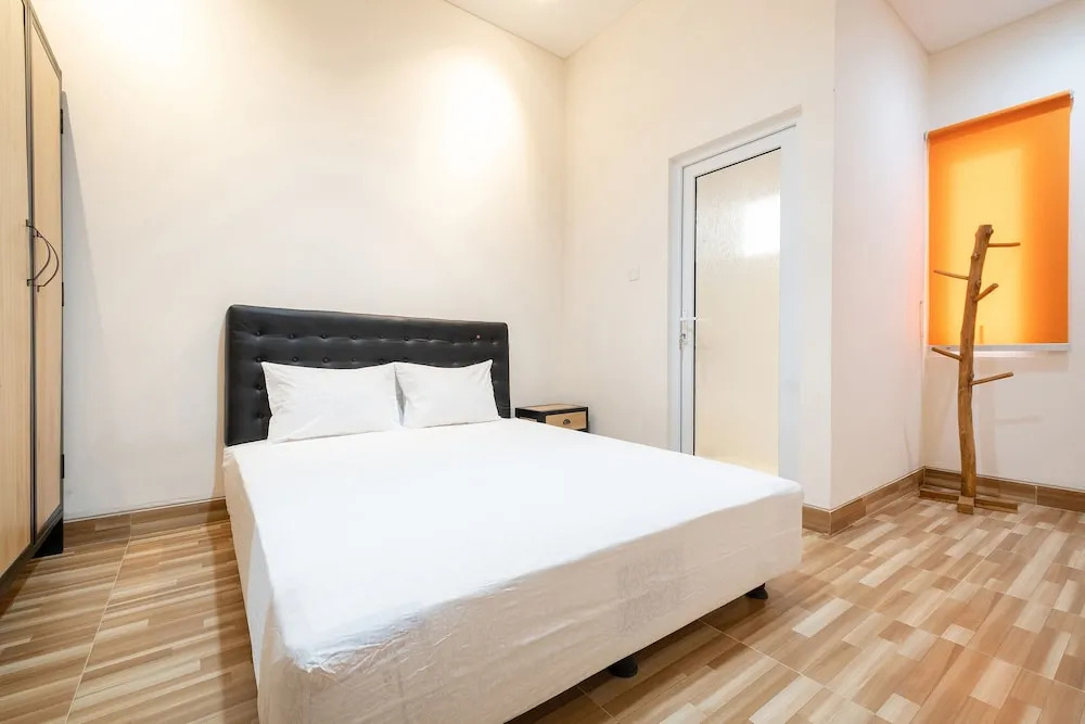 Sari Panguripan BY OYO Rooms