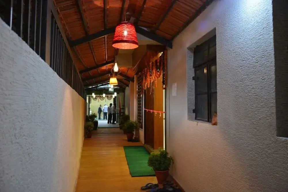 Sri Shivam Hotel