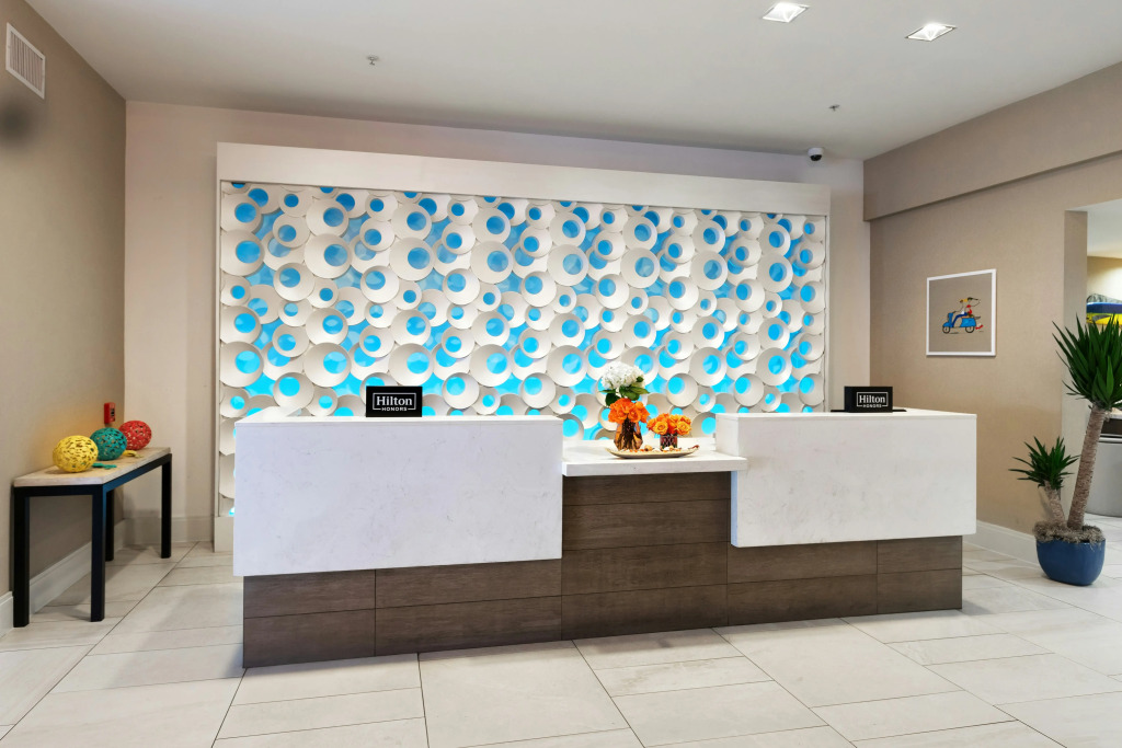 DoubleTree by Hilton Galveston Beach