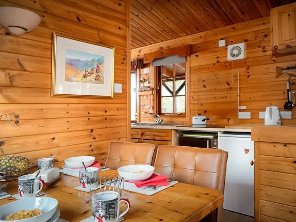 Twa Hoots Lodge