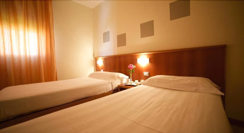 Hotel Leonardo