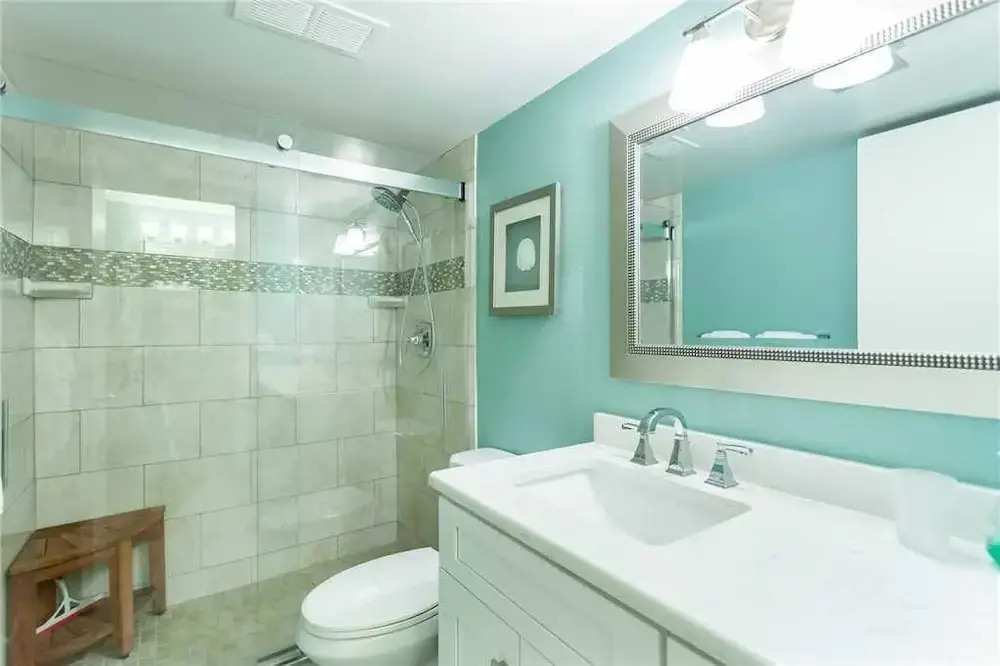 Shores Club 1002 - Two Bedroom Condo