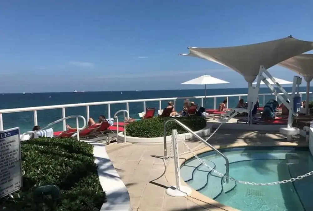 Ocean View Condos - 4 Star Beach Resort