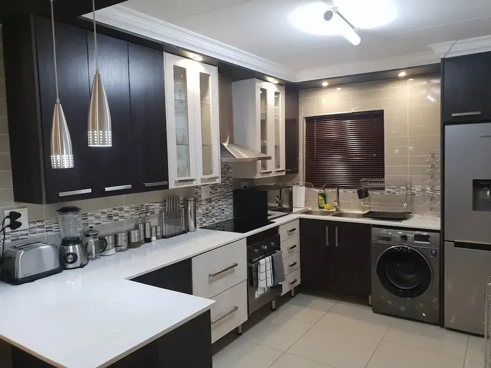 Semeni Asante Apartment