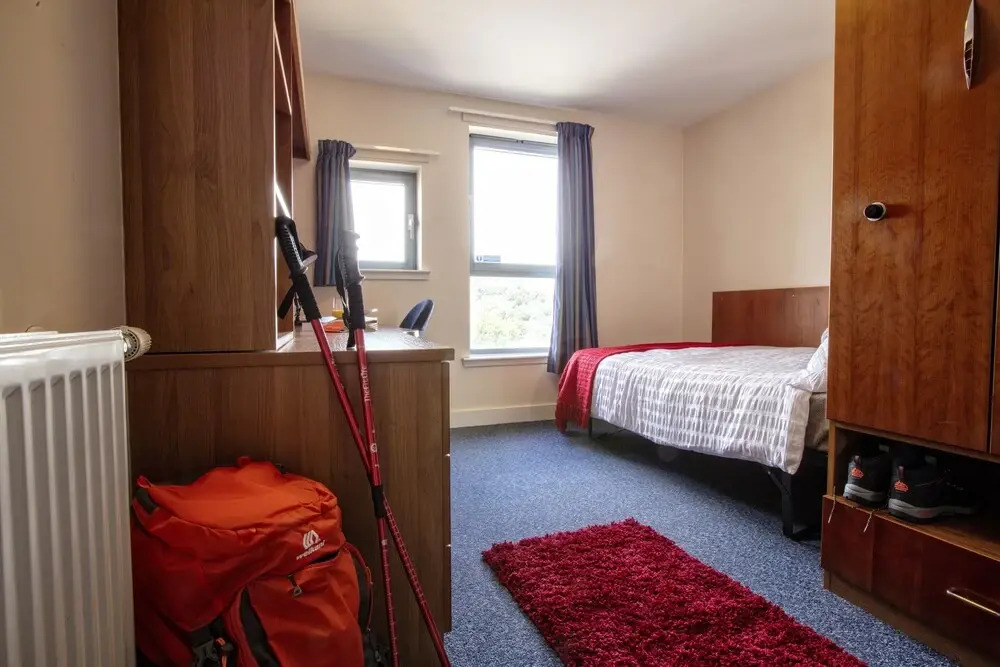Belmont Apartments and Rooms