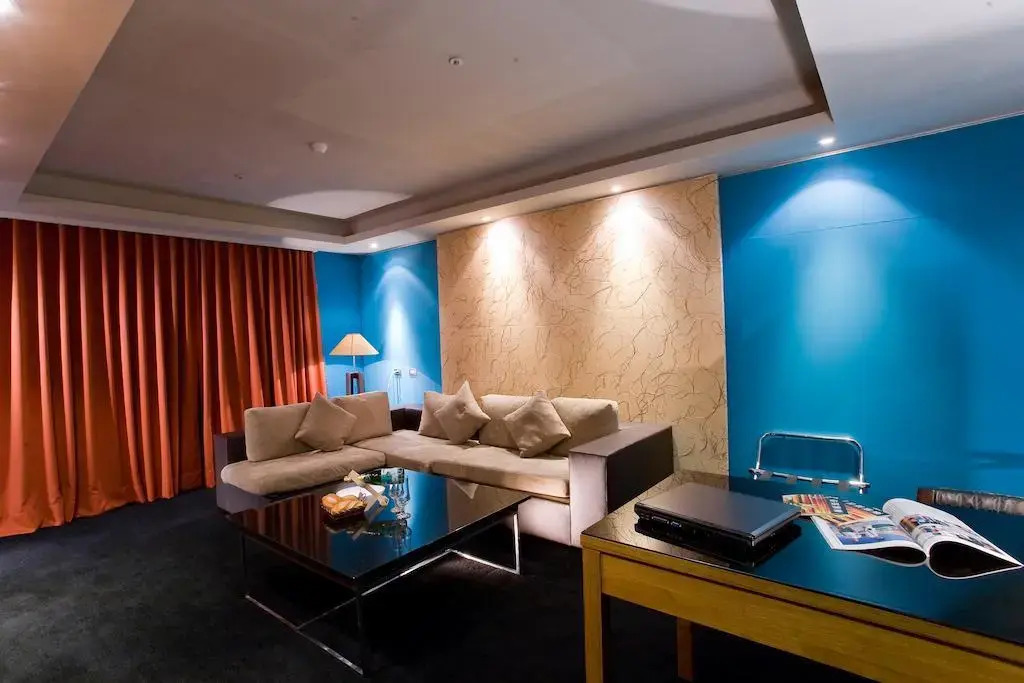 H.M.Hotel