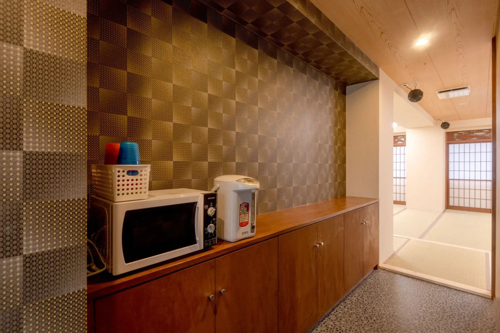 Guest House TRACE Higashinihonbashi River side