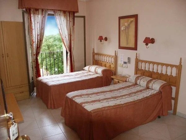 Hostal Descalzos